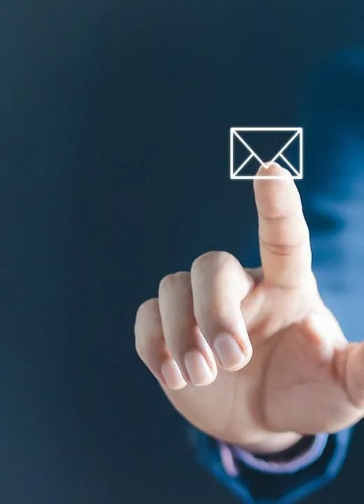 Par email